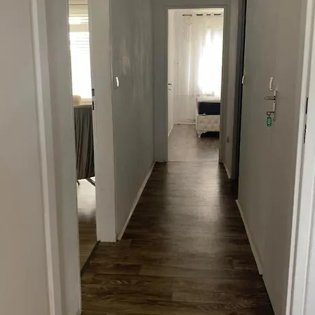 Apartment 3 *